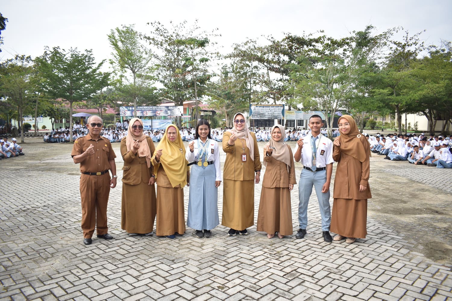 Prestasi Membanggakan Siswa SMK Negeri 6 Pekanbaru di Ajang Karate Tingkat Provinsi