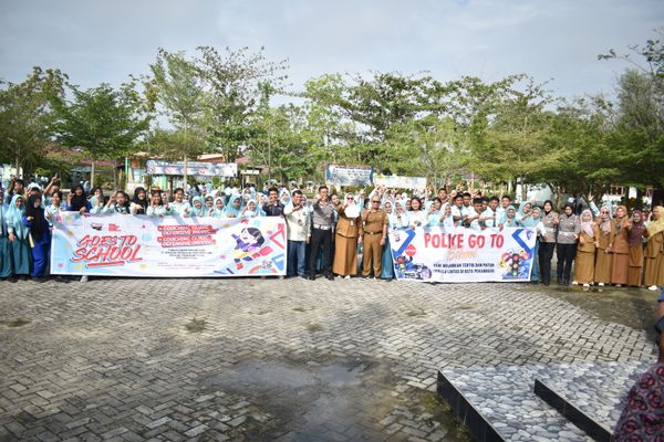 ISDC Goes To School SMK Negeri 6 Pekanbaru