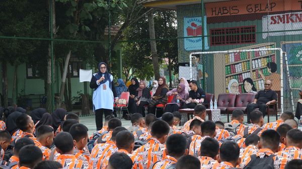 Pembekalan PKL & Workshop Jurusan Bersama Dunia Industri