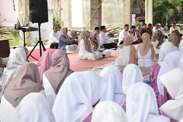 Khatam Al-Qur’an dan Penutupan Pembelajaran Ramadan di Masjid Baru SMK Negeri 6 Pekanbaru
