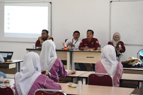 SMKN 6 Pekanbaru Gelar Edukasi dan Sosialisasi Bahaya Narkoba Bersama Universitas Hang Tuah Pekanbaru