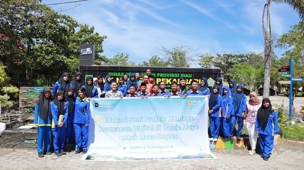 Edukasi Keamanan Digital Bersama PLN Icon Plus, Bekali Siswa Hadapi Dunia Maya
